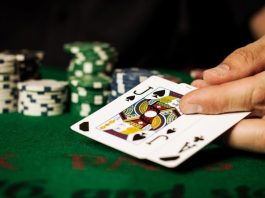 How do you manage your bankroll while playing Thai slots online?