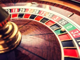 How do bonus programs operate in crypto live roulette?